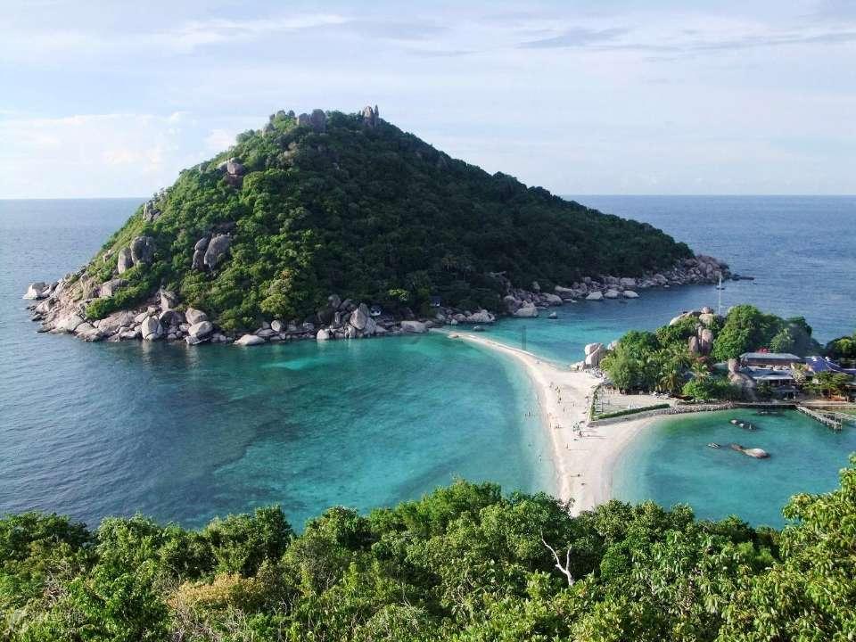 大叔街边卖这种美食,一位大姐吃了个遍还不想走,结果笑喷了!